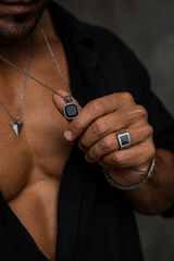 Anillo Rustic Squared with Onyx TORRELA con piedras naturales