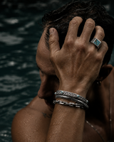 Anillo Rustic Squared with Turquoise TORRELA con piedras naturales